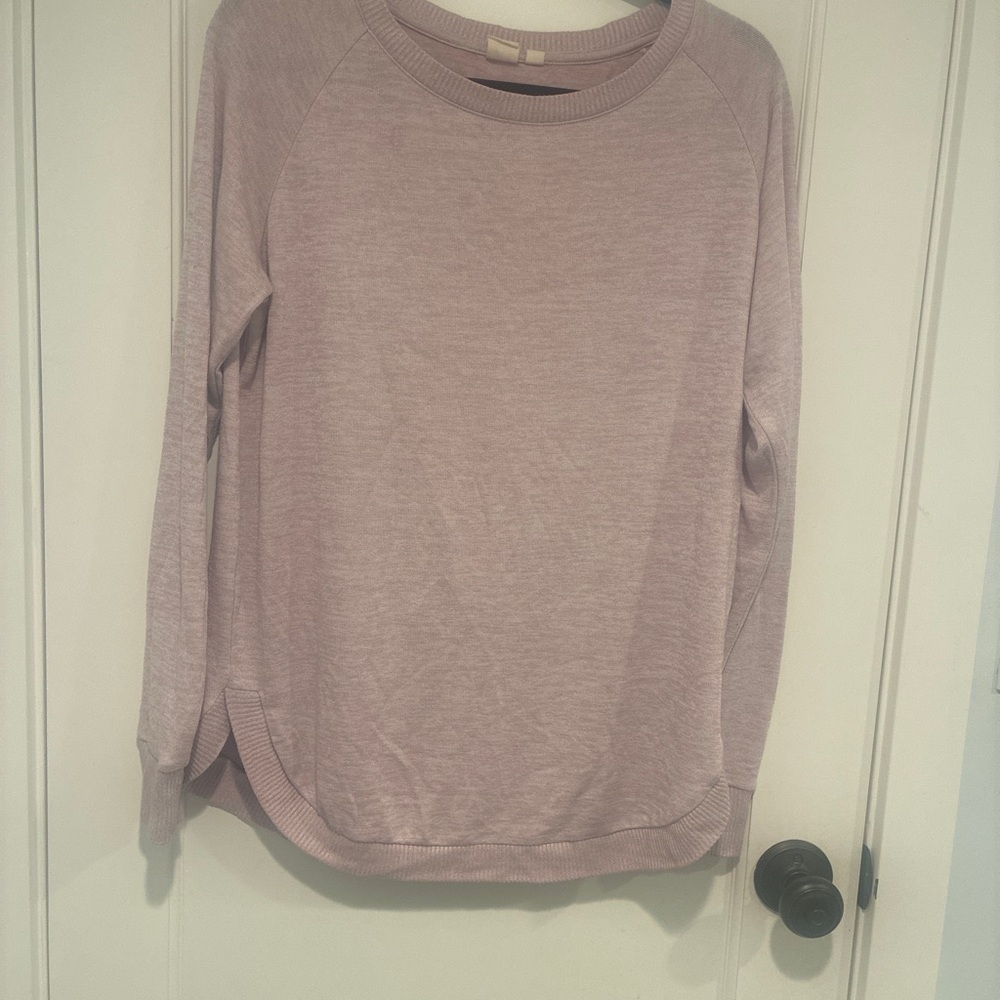 GAP Soft Pink Knit Sweater Perfect Condition,Cozy and Chic